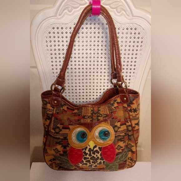 None Handbags - Owl Design Hangbag